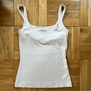 ALO yoga ribbed tank top